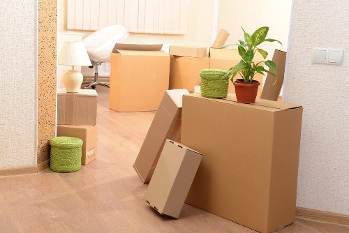Local flat removals service supporting a move near Hammersmith